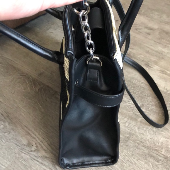 Purse - Picture 3 of 8